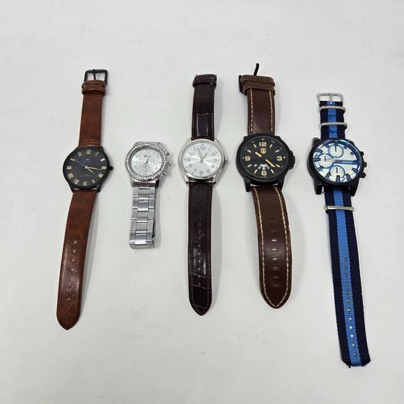 Men's Fashion Watch Lot of 5 Wrist Society Wonder Gonera Brigada Silver Leather - Picture 2 of 16